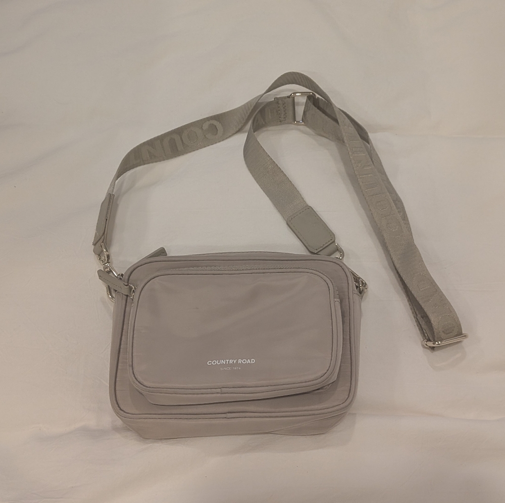 Country Road Tan Crossbody